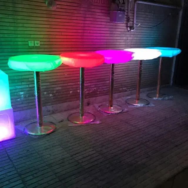 میز چراغ دار