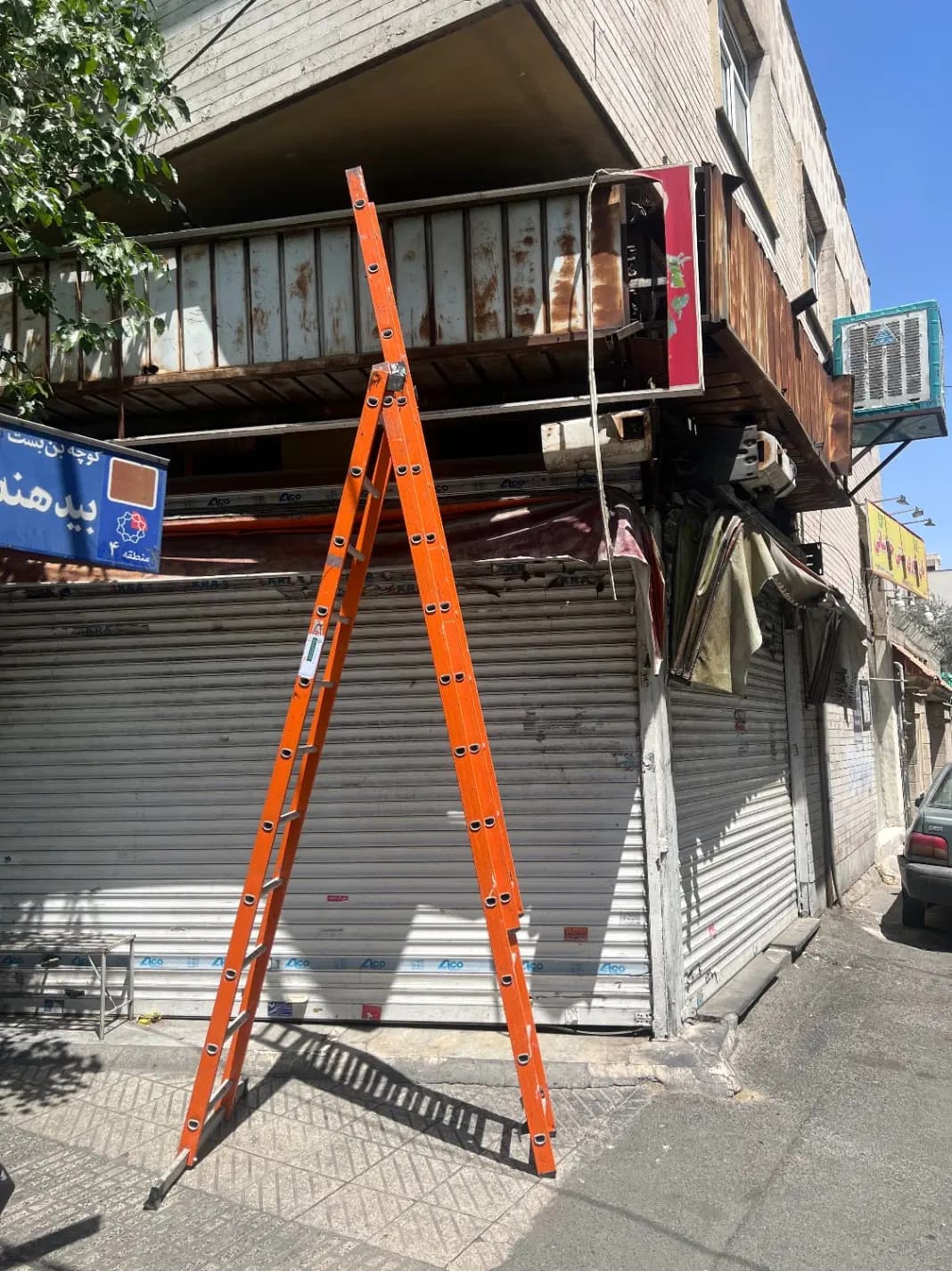 نردبان بلند صنعتی از 3 تا 9 متر